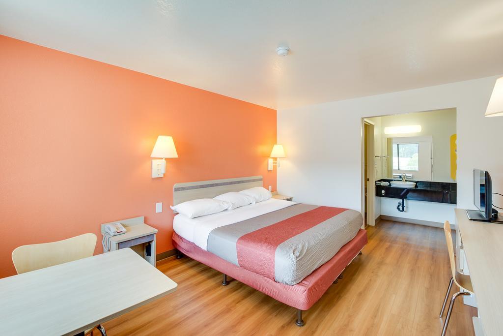 Motel 6-Columbus, Oh - West Ngoại thất bức ảnh