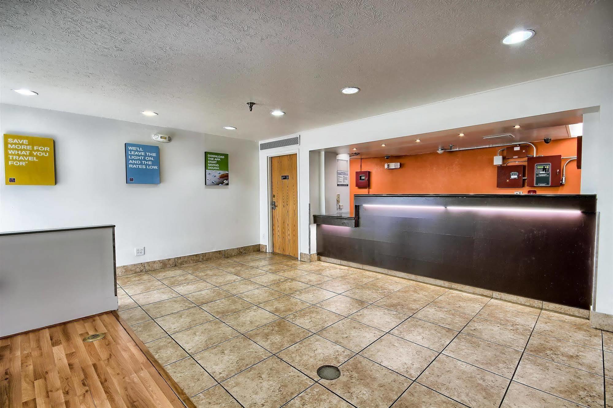 Motel 6-Columbus, Oh - West Ngoại thất bức ảnh