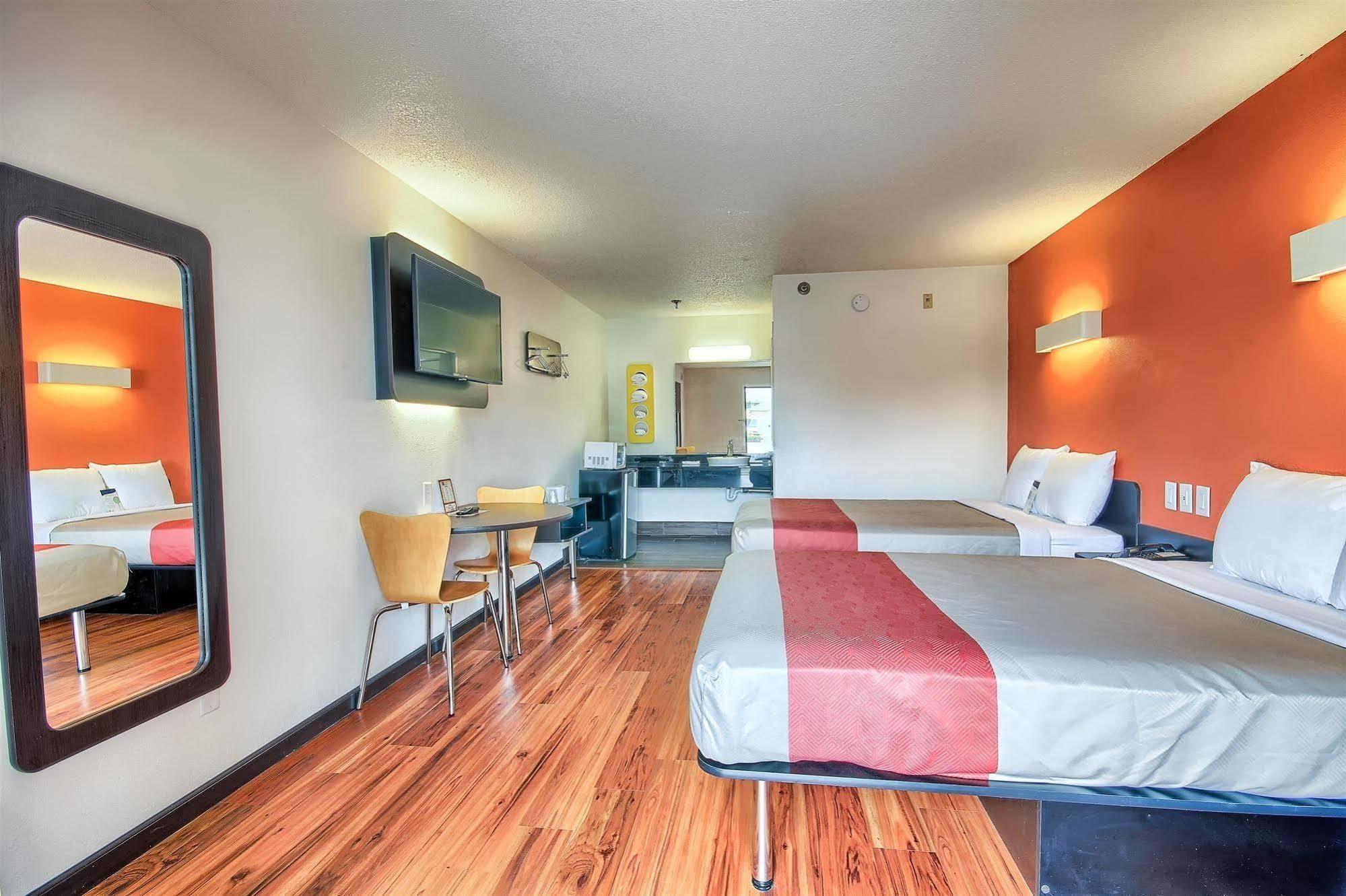 Motel 6-Columbus, Oh - West Ngoại thất bức ảnh